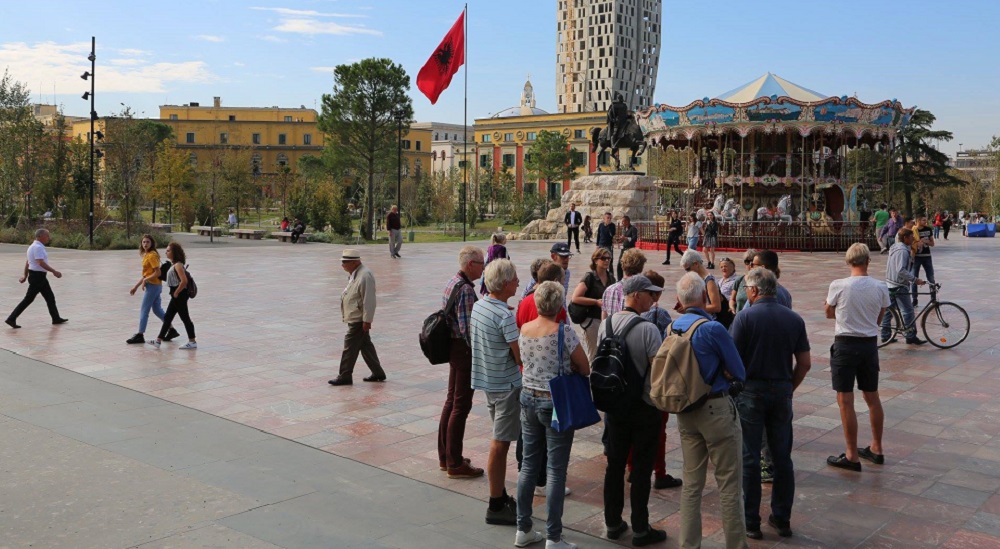 Raporti i OKB: Shqiperia me rritjen me te madhe te turisteve te huaj